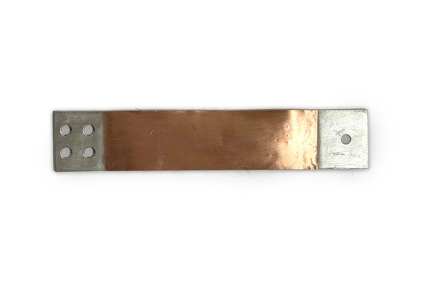 Power busbar expansion joint